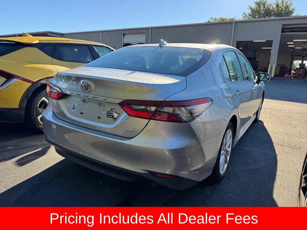 Used 2024 Toyota Camry LE FWD image 5