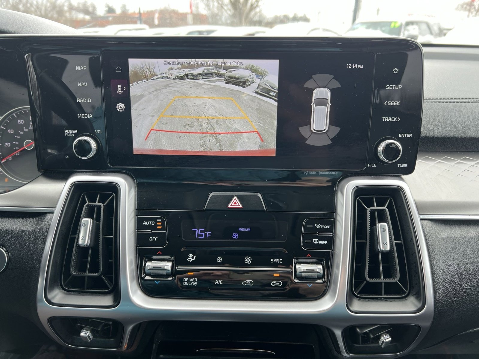 Used 2023 Kia Sorento EX image 19