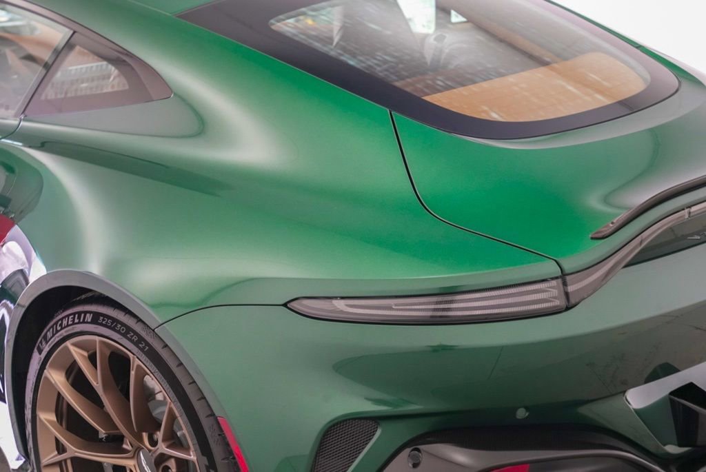 New 2026 Aston Martin V8 Vantage S image 20