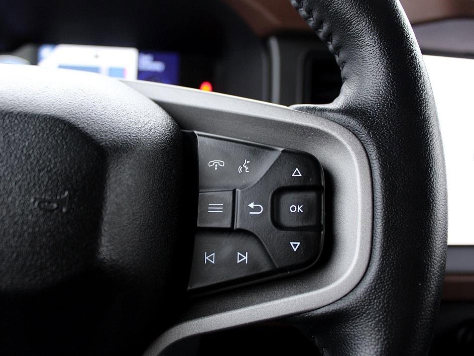 Used 2024 Ford Bronco Outer Banks image 11