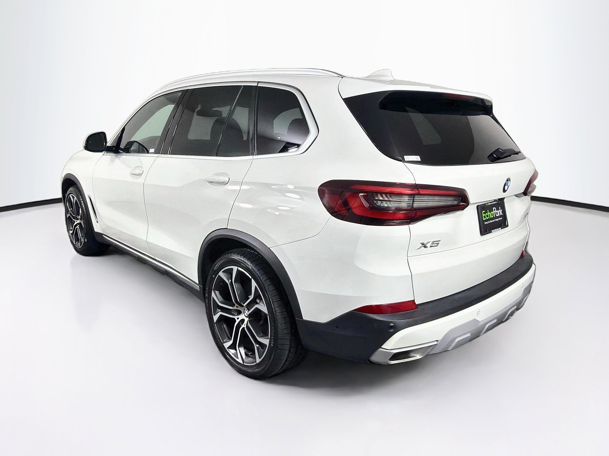 Used 2023 BMW X5 sDrive40i w/ Parking Assistance Package RWD image 5