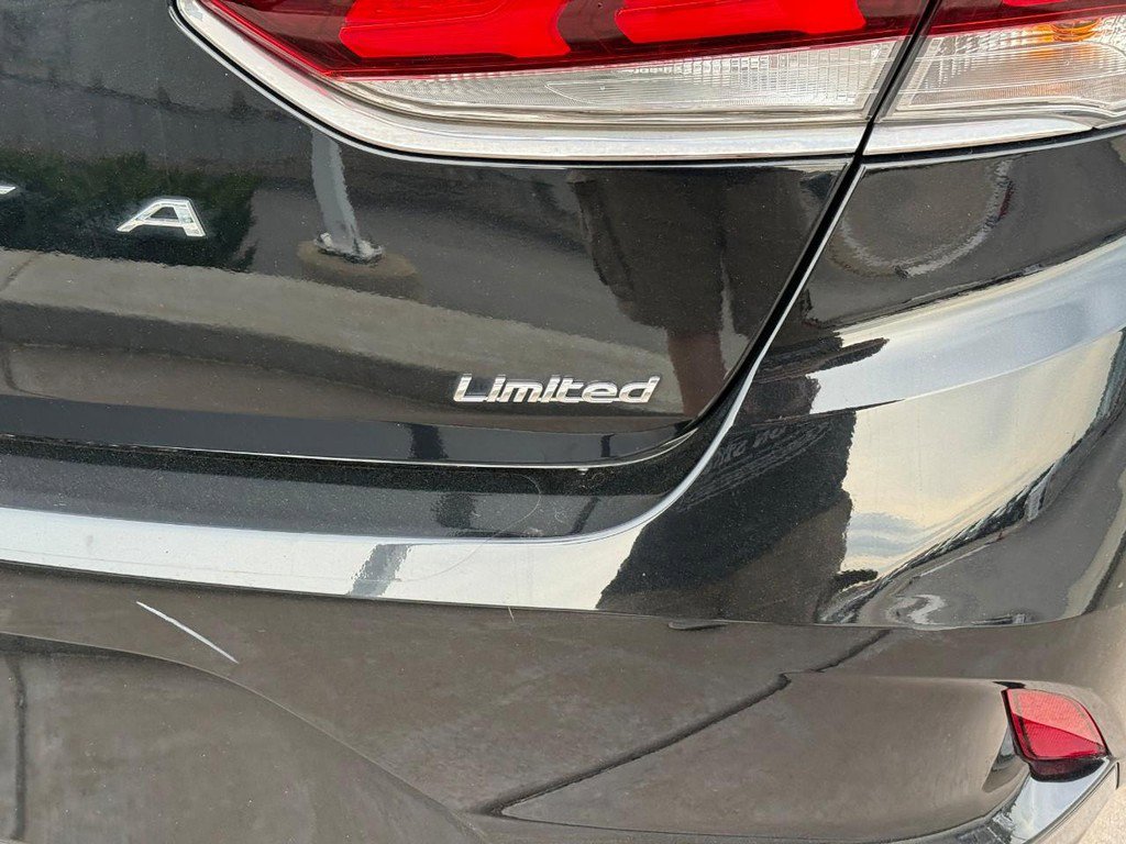 Used 2018 Hyundai Sonata Limited image 6