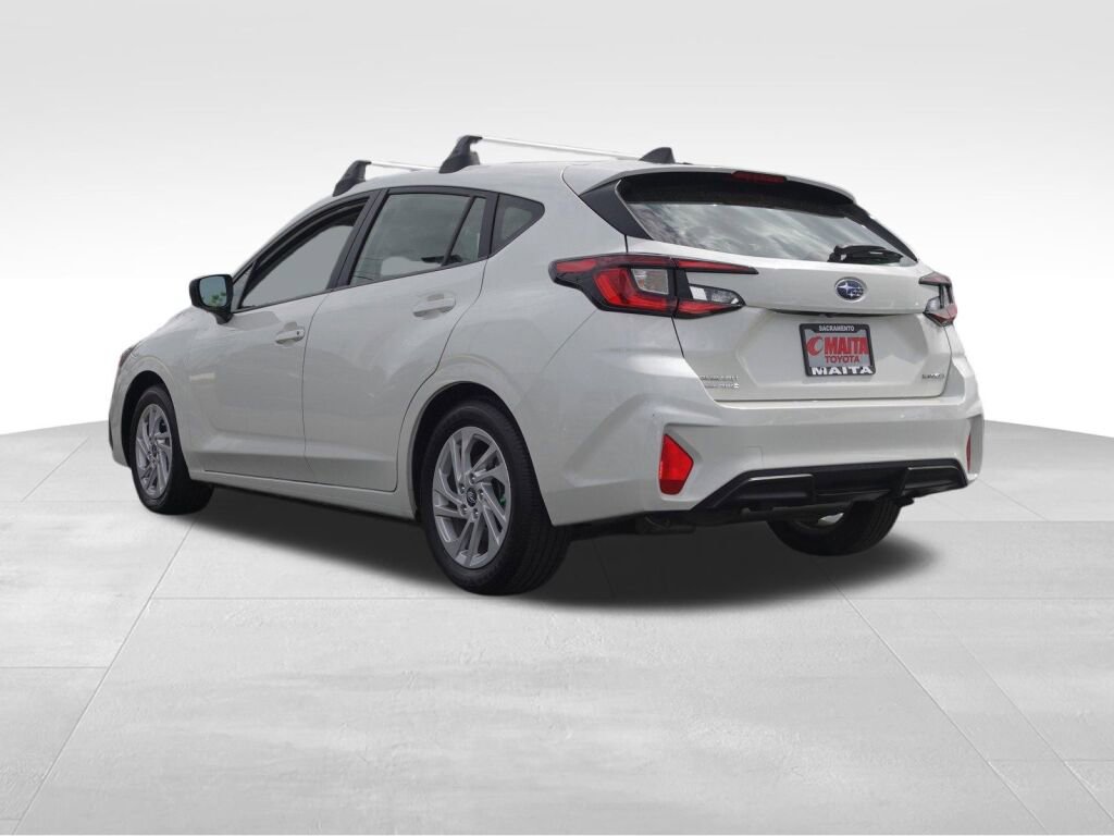 Used 2025 Subaru Impreza 2.0i image 6