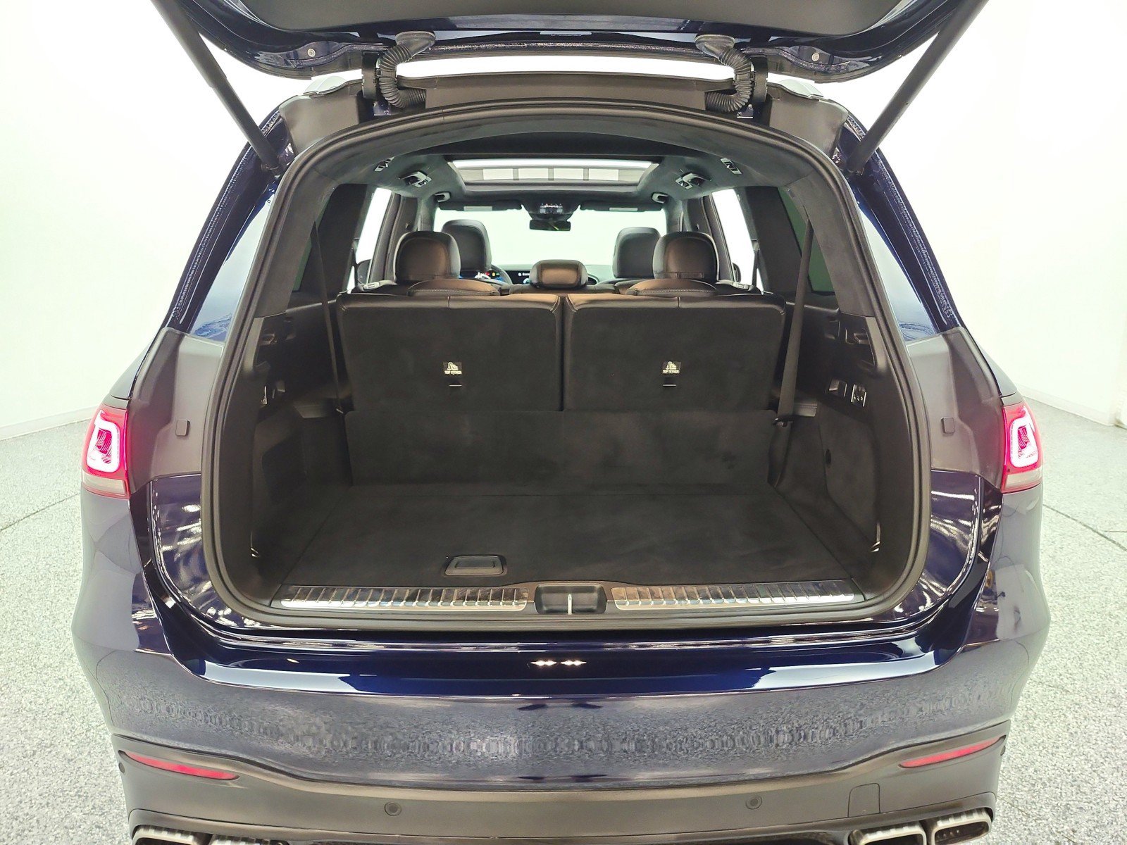Certified 2021 Mercedes-Benz GLS 63 AMG 4MATIC image 18