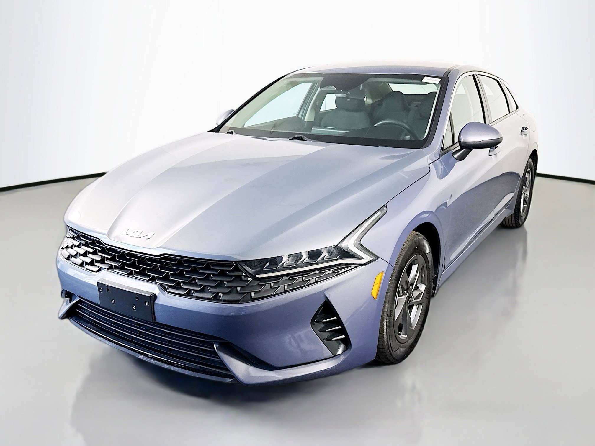 Used 2022 Kia K5 LX image 4