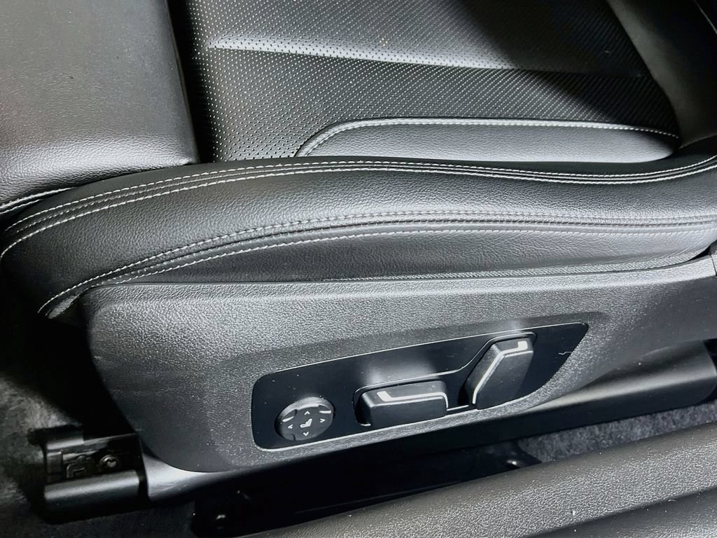 Used 2024 BMW M240i xDrive Coupe w/ Premium Package AWD/4WD image 17