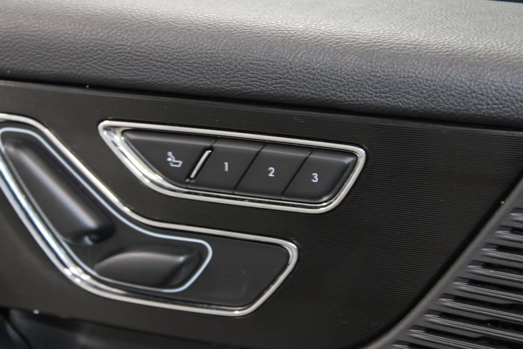 Used 2022 Lincoln Corsair FWD image 40