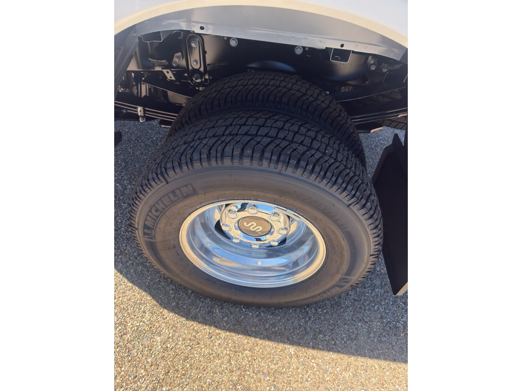 New 2026 Ford F350 King Ranch AWD/4WD image 10