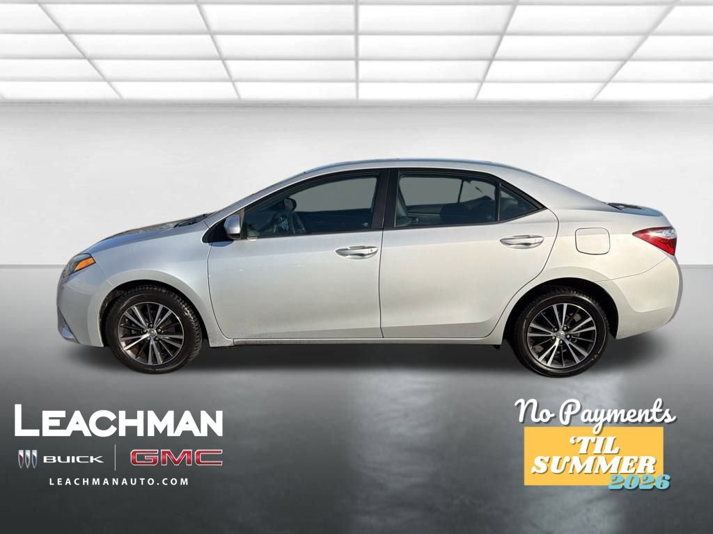 Used 2016 Toyota Corolla LE Premium image 7