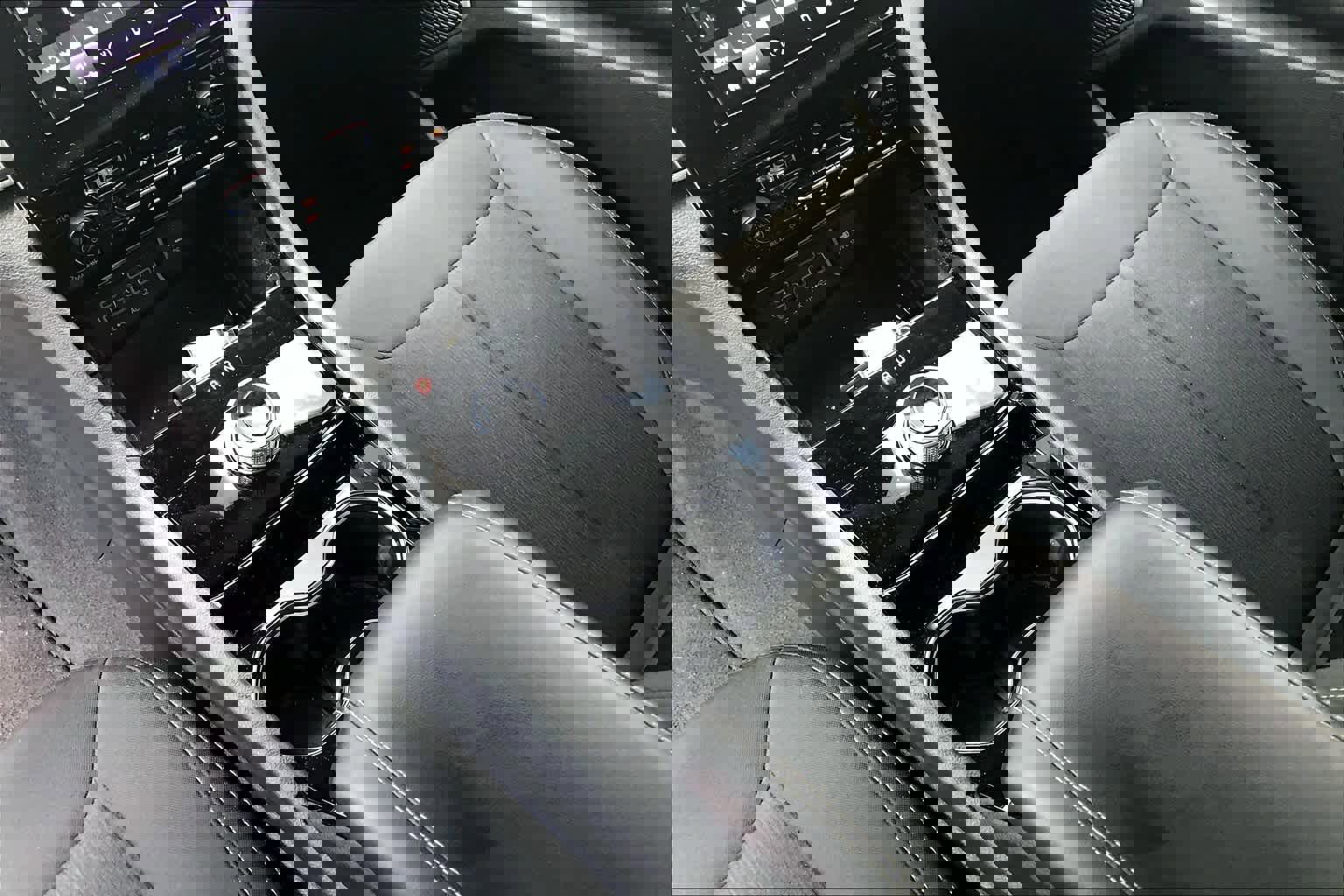 Used 2021 Jeep Grand Cherokee L Laredo w/ Luxury Tech Group I image 16