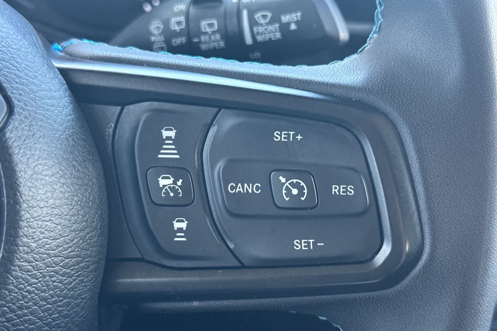 Used 2024 Jeep Wrangler Unlimited Rubicon 4xe AWD/4WD image 27