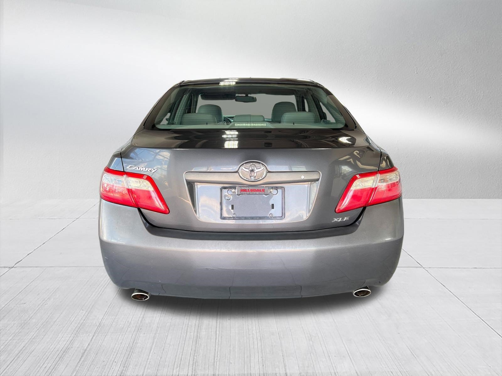 Used 2009 Toyota Camry XLE FWD image 5