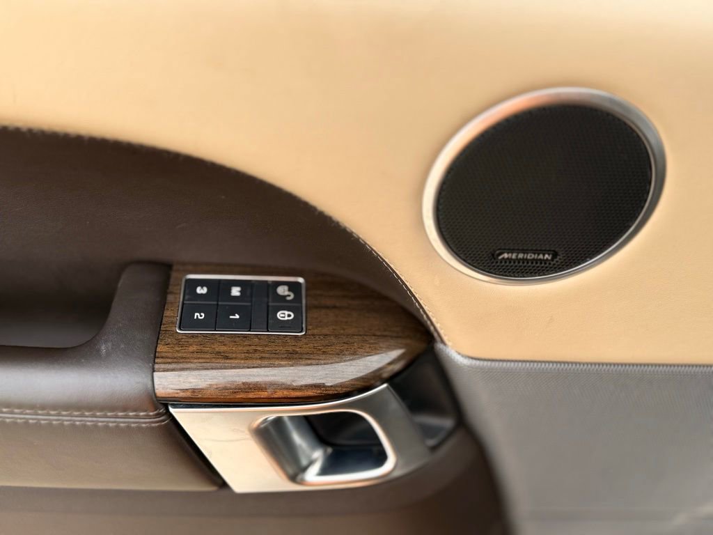 Used 2018 Land Rover Range Rover Sport HSE Dynamic image 19