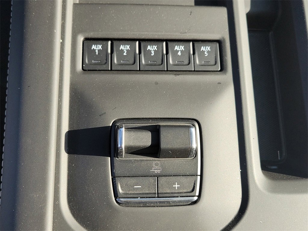 New 2025 GMC Sierra 3500 Denali Ultimate image 37