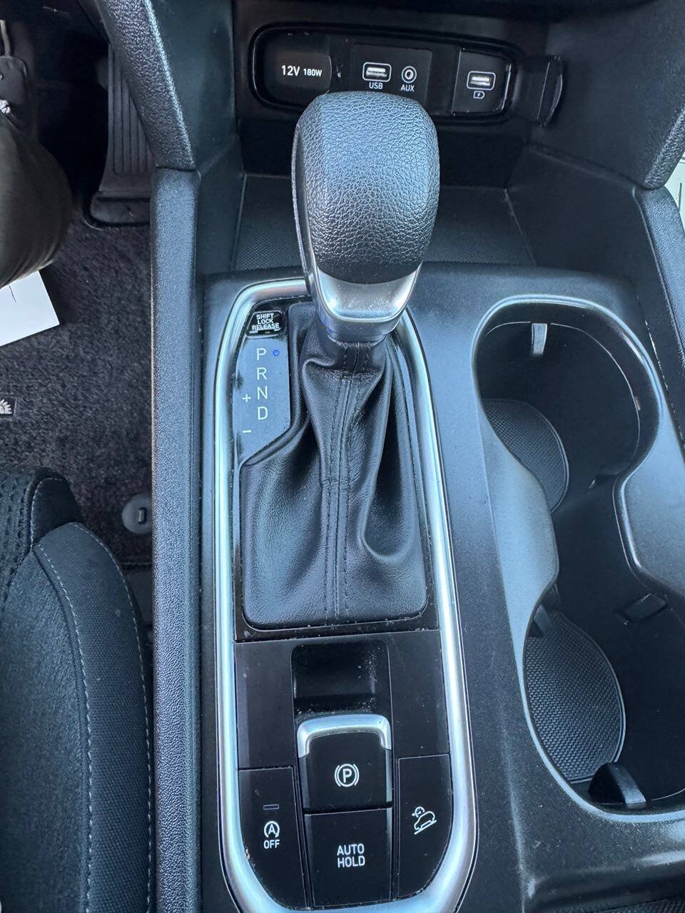 Used 2019 Hyundai Santa Fe SE AWD/4WD image 12