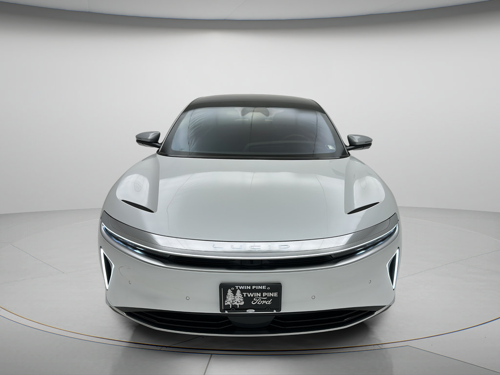 Used 2022 Lucid Air Grand Touring AWD/4WD image 2