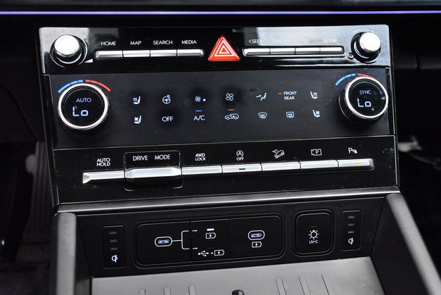 Used 2024 Hyundai Santa Fe Calligraphy image 22