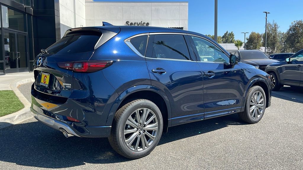 New 2025 MAZDA CX-5 Signature image 7