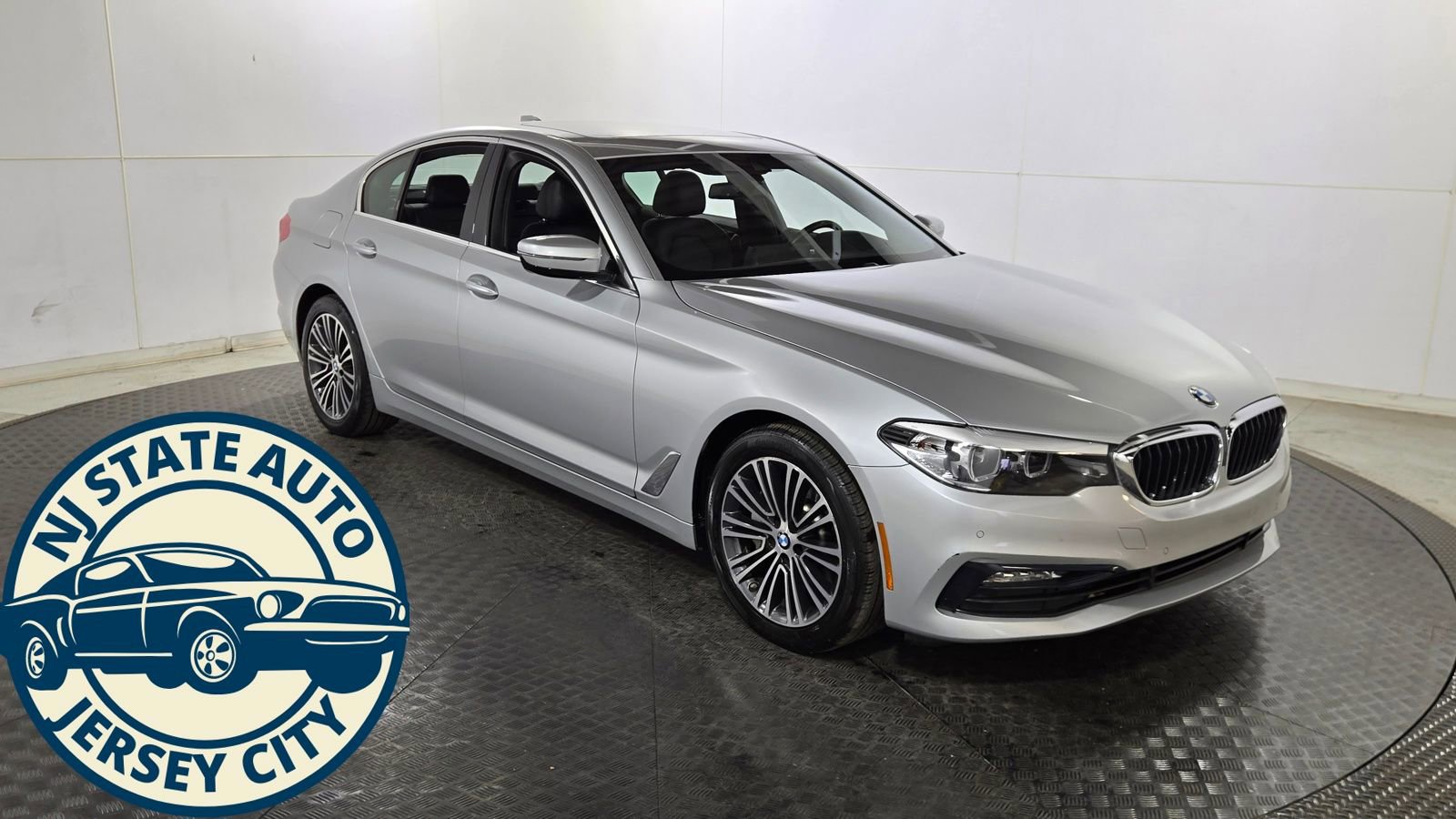 Used 2018 BMW 530i xDrive w/ Premium Package