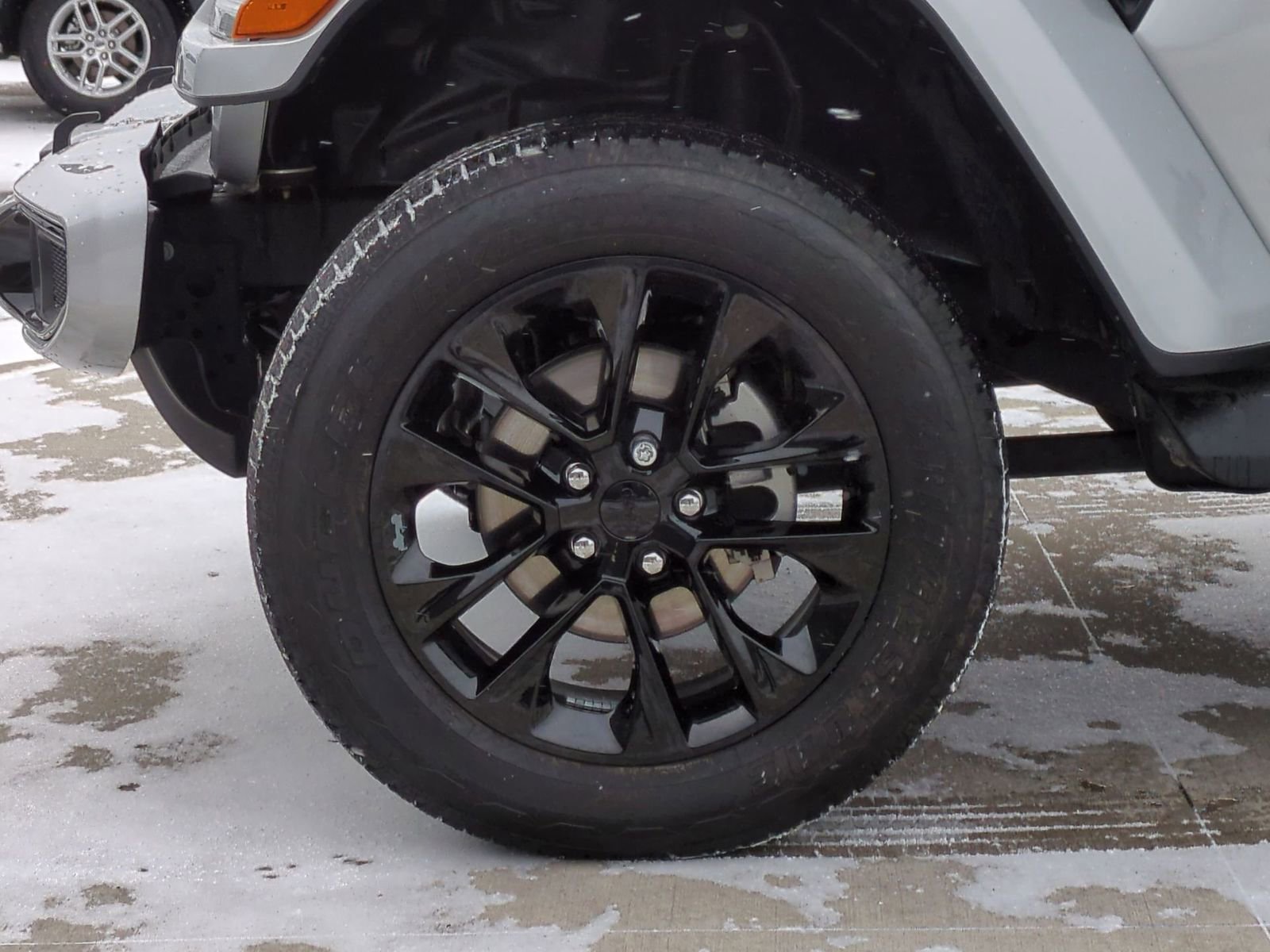 Used 2023 Jeep Wrangler Altitude image 17