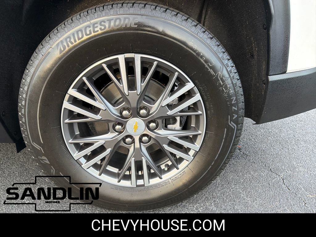 New 2026 Chevrolet Traverse LT FWD image 25