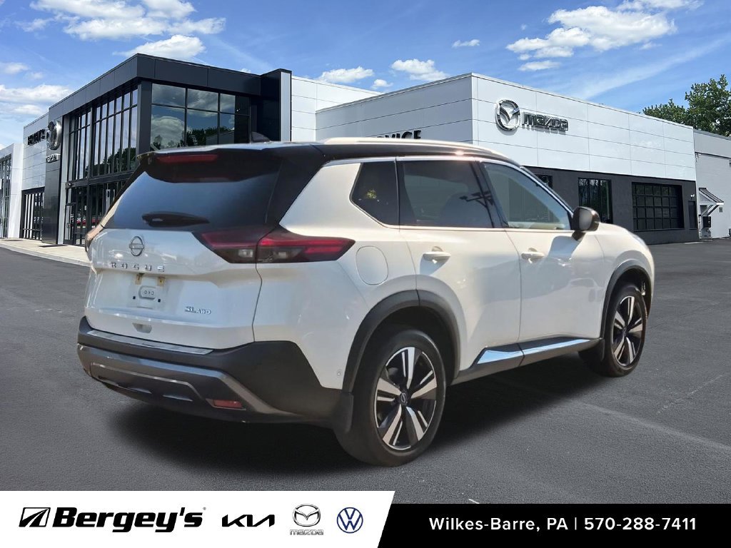 Used 2023 Nissan Rogue SL w/ SL Premium Package AWD/4WD image 14