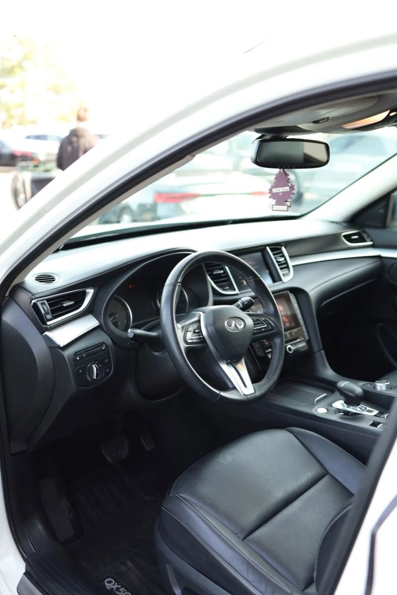 Used 2021 INFINITI QX50 Luxe AWD/4WD image 14