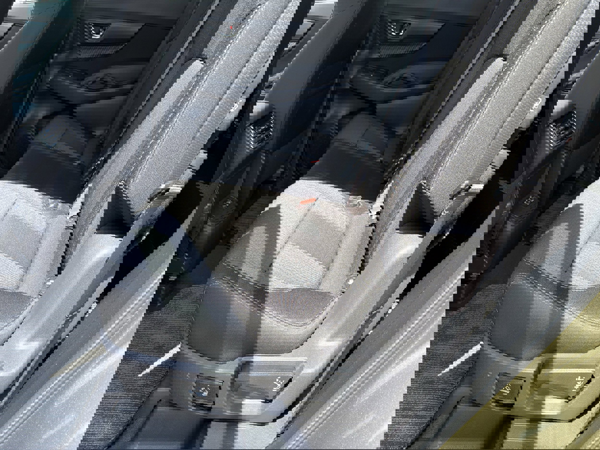 Certified 2025 Subaru Ascent Premium image 33