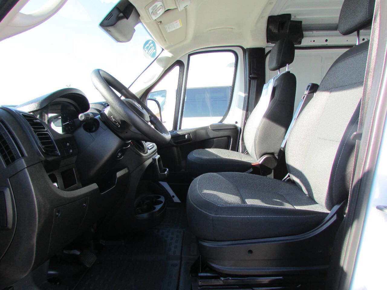 Used 2023 RAM ProMaster 1500 image 13