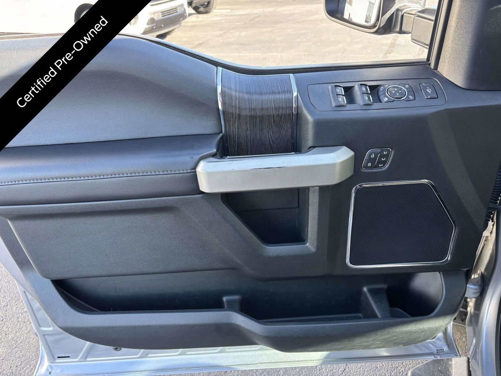 Certified 2021 Ford F250 Lariat w/ Lariat Value Package image 13