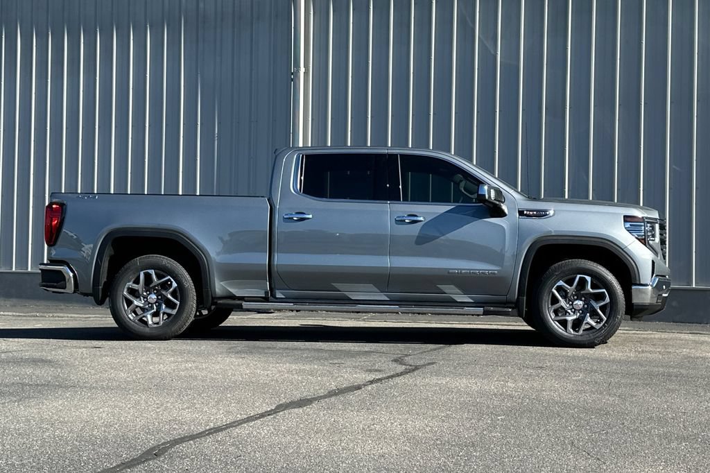 New 2026 GMC Sierra 1500 SLT w/ SLT Premium Package AWD/4WD image 3