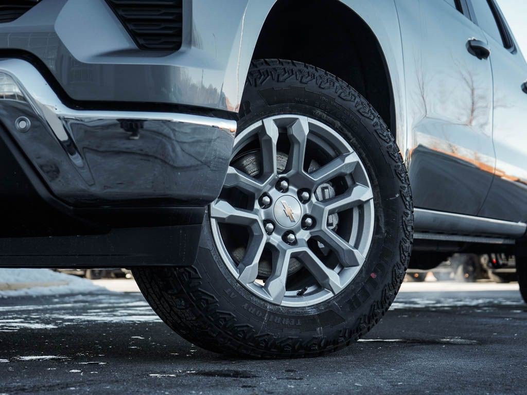 New 2026 Chevrolet Silverado 1500 LT w/ Z71 Off-Road Package image 6