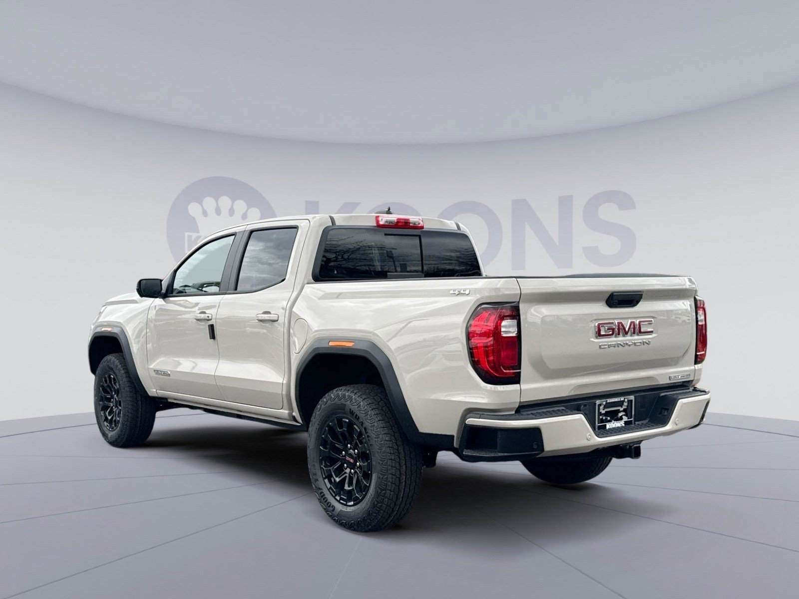 New 2026 GMC Canyon Elevation w/ Convenience Package image 4