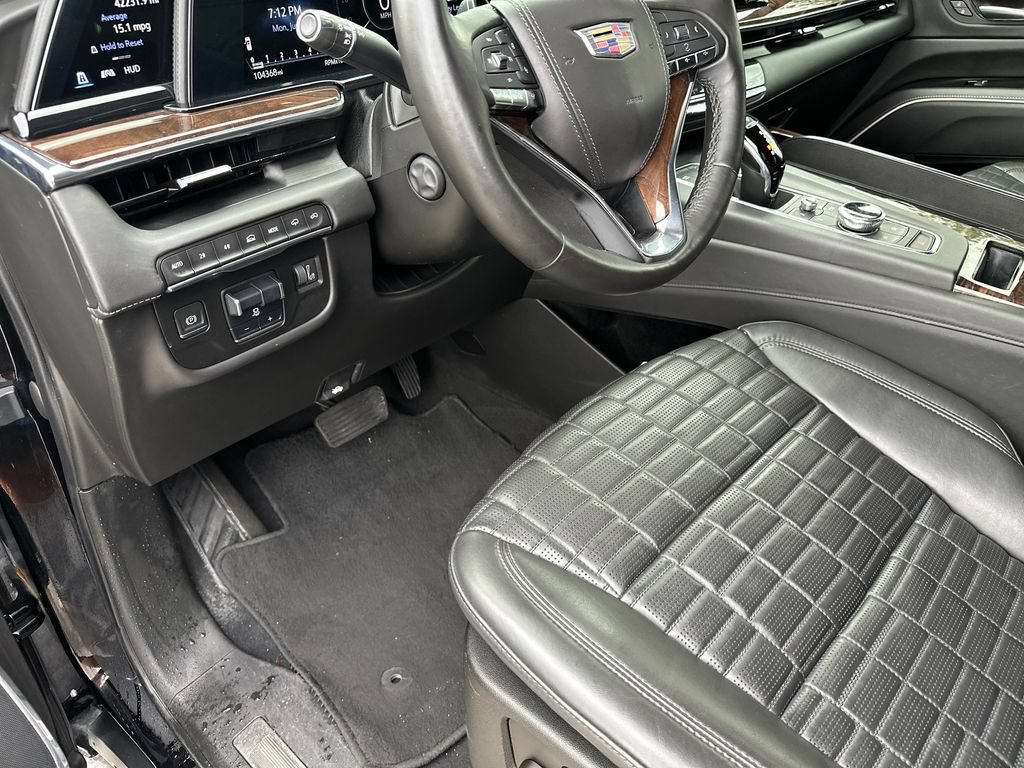 Used 2021 Cadillac Escalade Sport Platinum AWD/4WD image 19