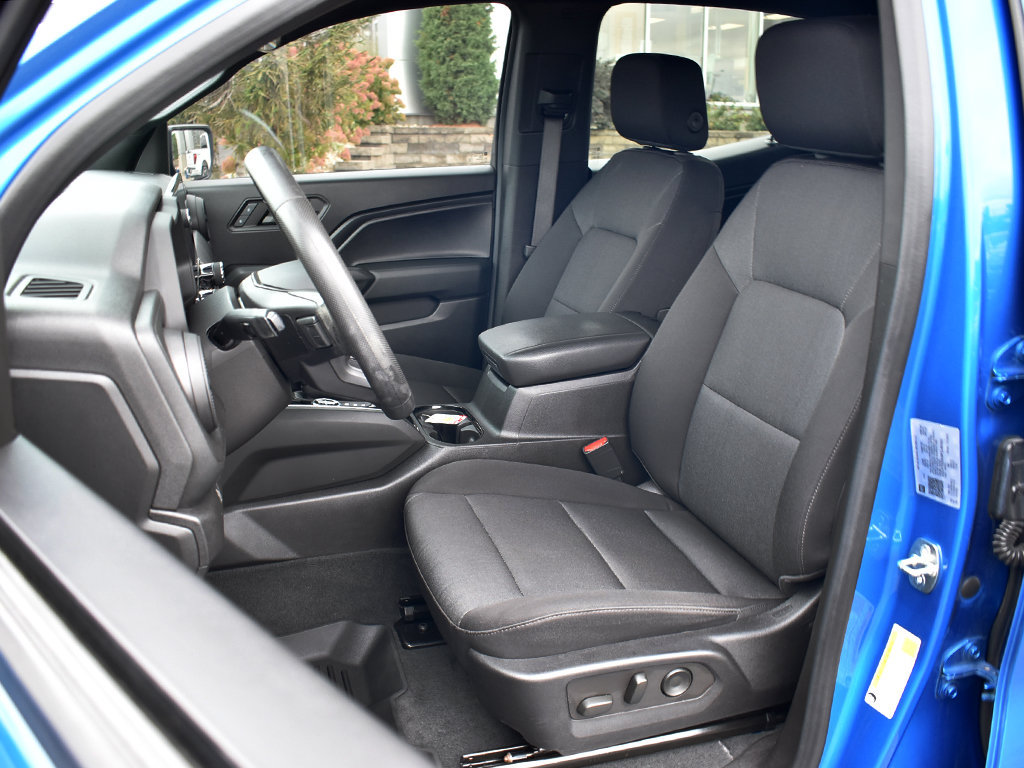 Used 2023 Chevrolet Colorado Trail Boss w/ Technology Package AWD/4WD image 5