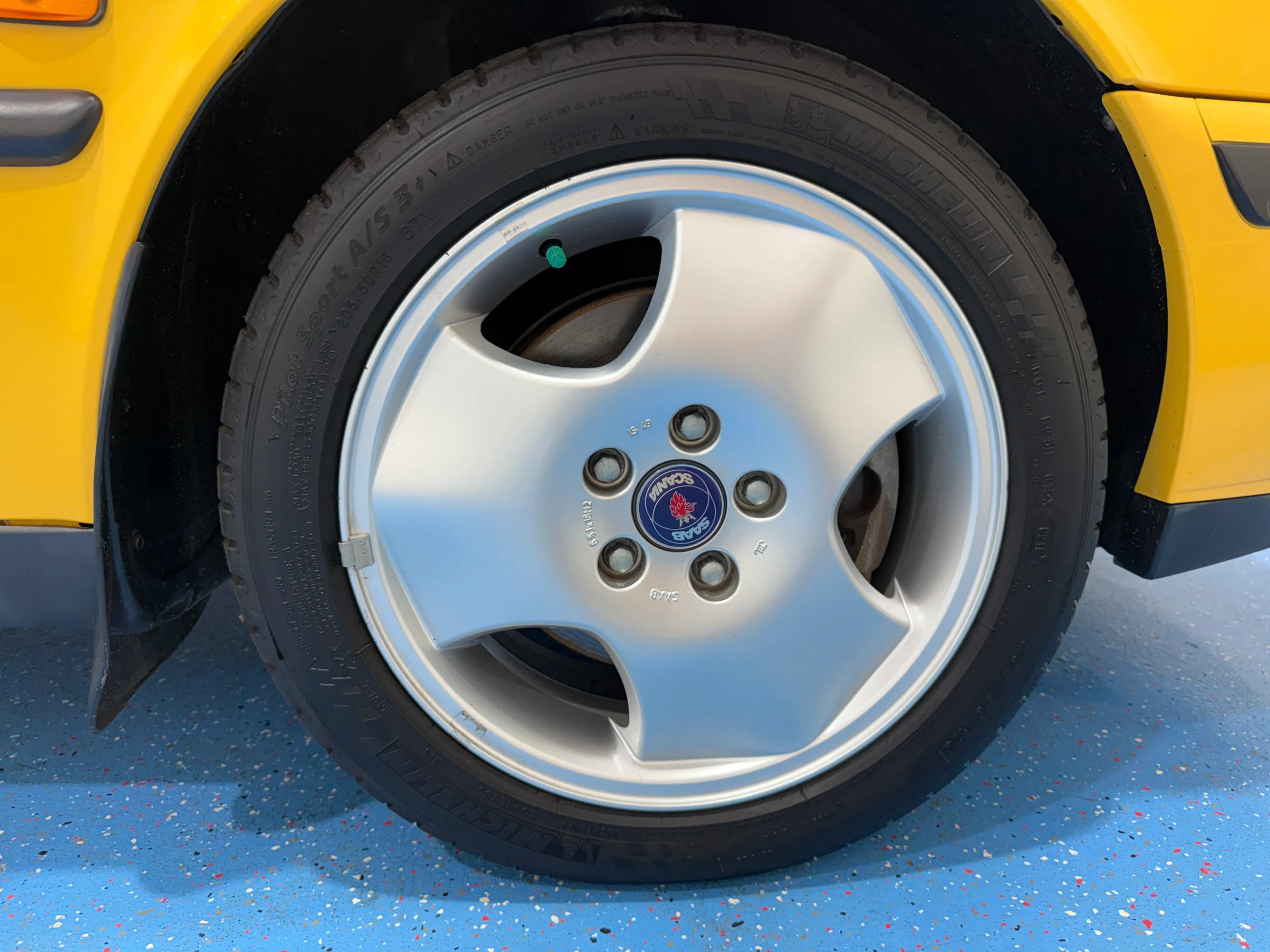 Used 1998 Saab 900 SE Turbo FWD image 57
