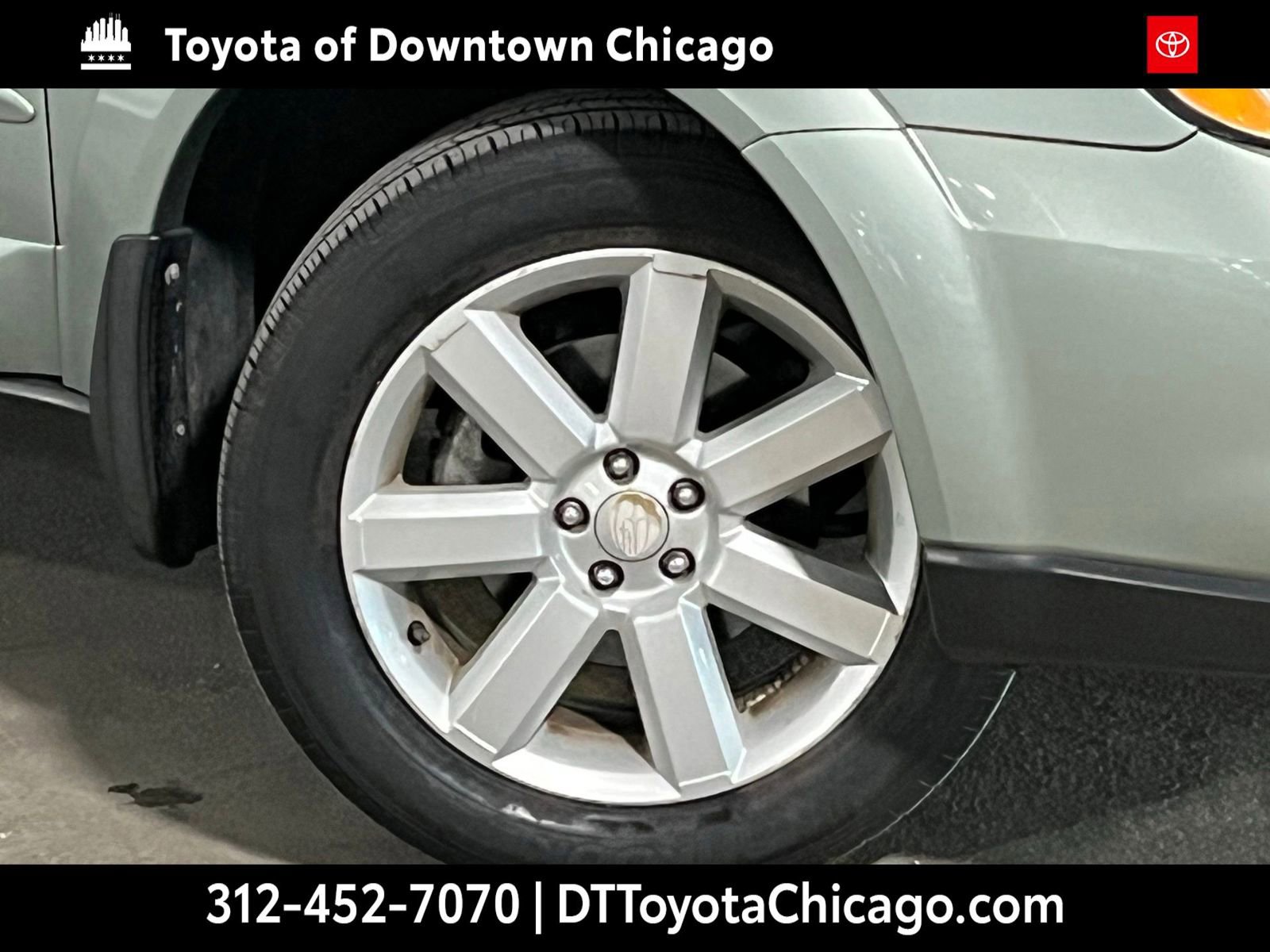Used 2009 Subaru Outback 2.5i Special Edition AWD/4WD image 2