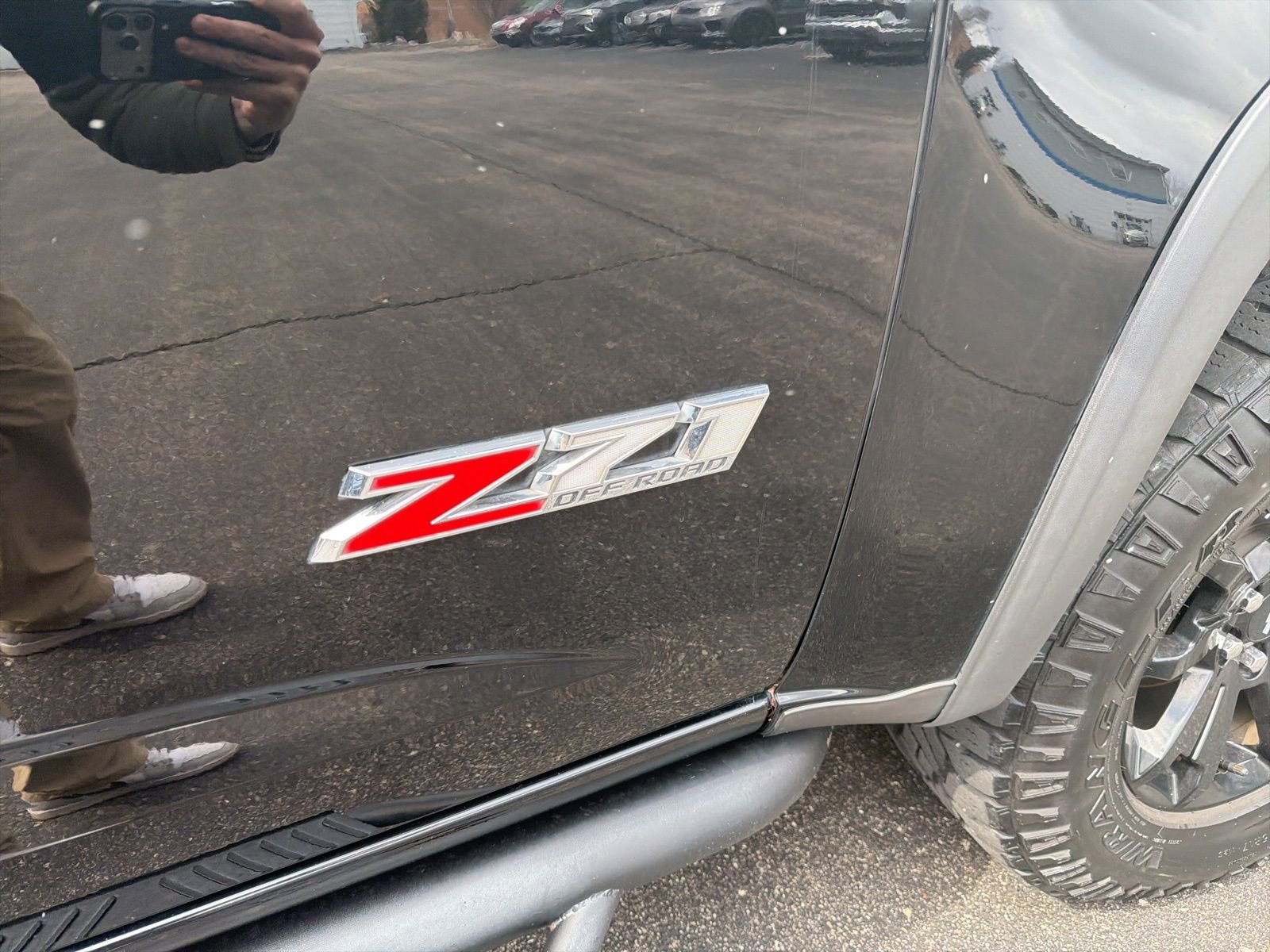 Used 2019 Chevrolet Colorado Z71 w/ Z71 Midnight Edition image 32