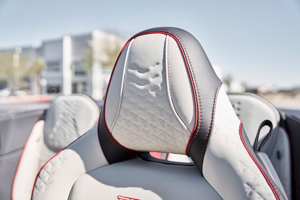 Used 2023 Aston Martin DBS Superleggera Volante RWD image 43