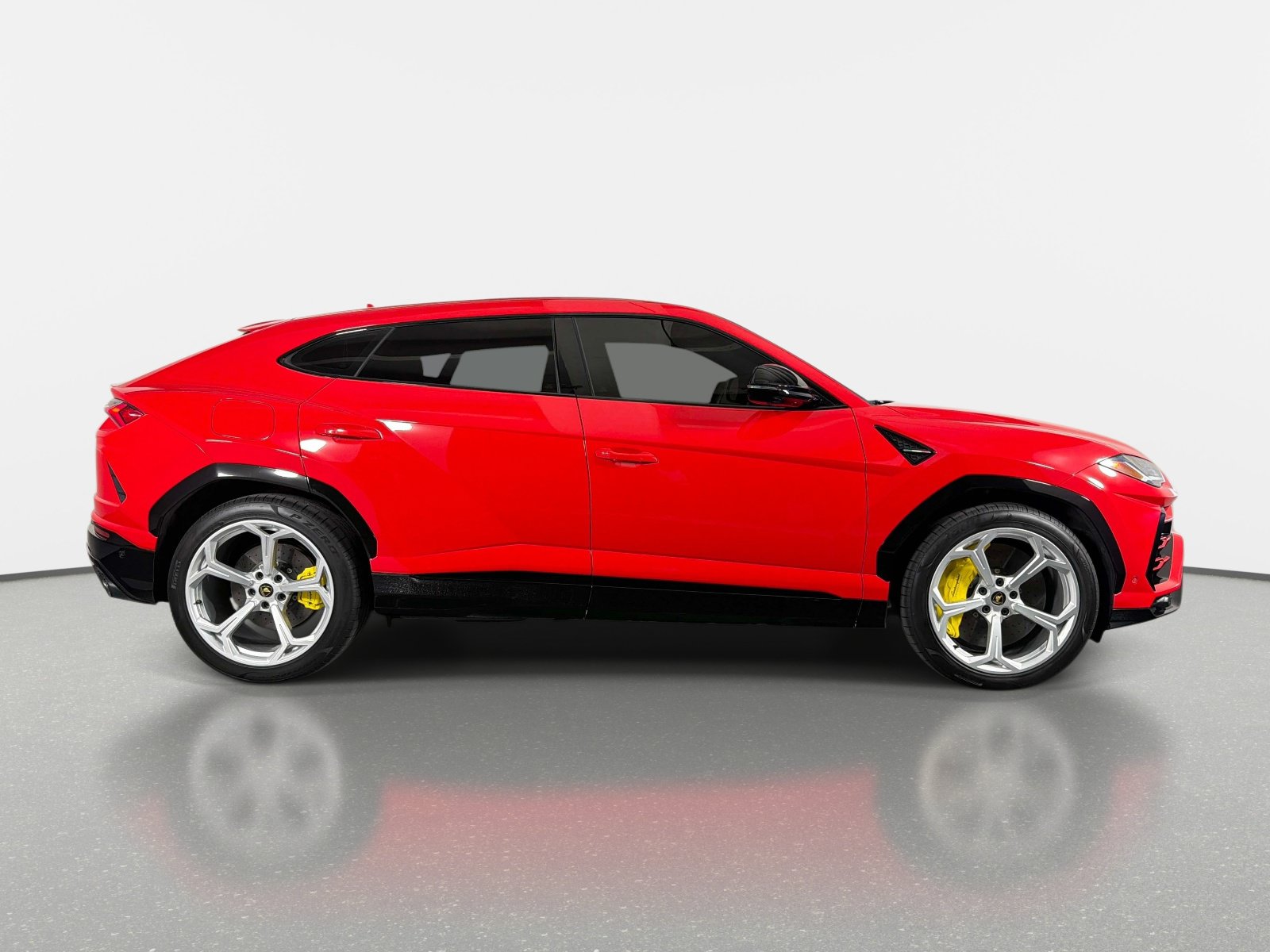 Used 2020 Lamborghini Urus AWD/4WD image 2