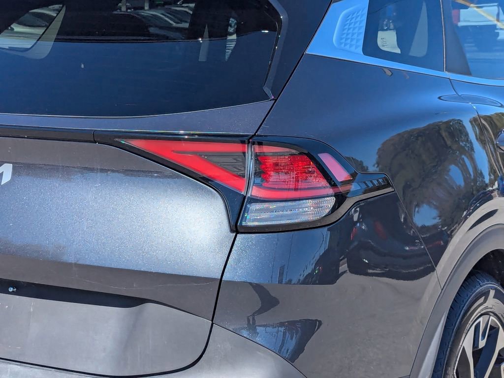 Certified 2023 Kia Sportage EX image 7