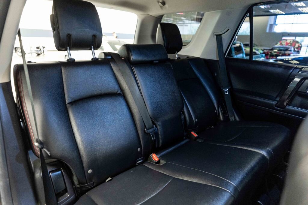 Used 2020 Toyota 4Runner Venture image 15