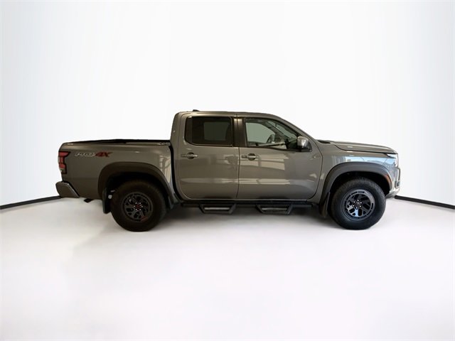 Used 2025 Nissan Frontier PRO-4X w/ Pro Convenience Package image 7