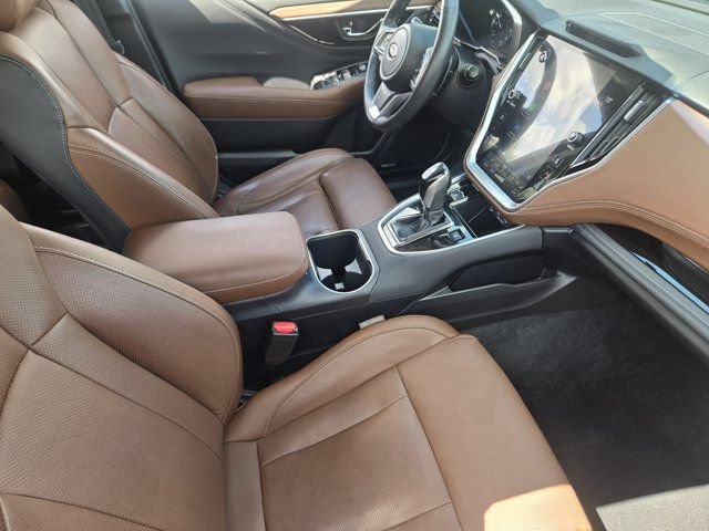 Used 2021 Subaru Outback Touring AWD/4WD image 15