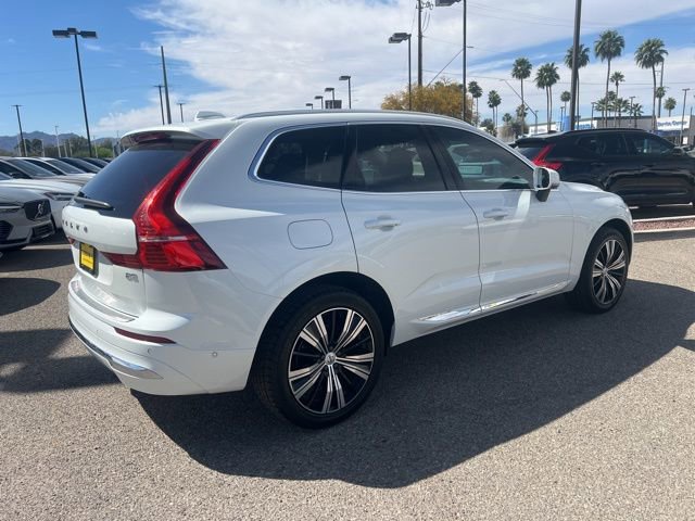 Used 2023 Volvo XC60 B5 Plus w/ Protection Package Premier image 3