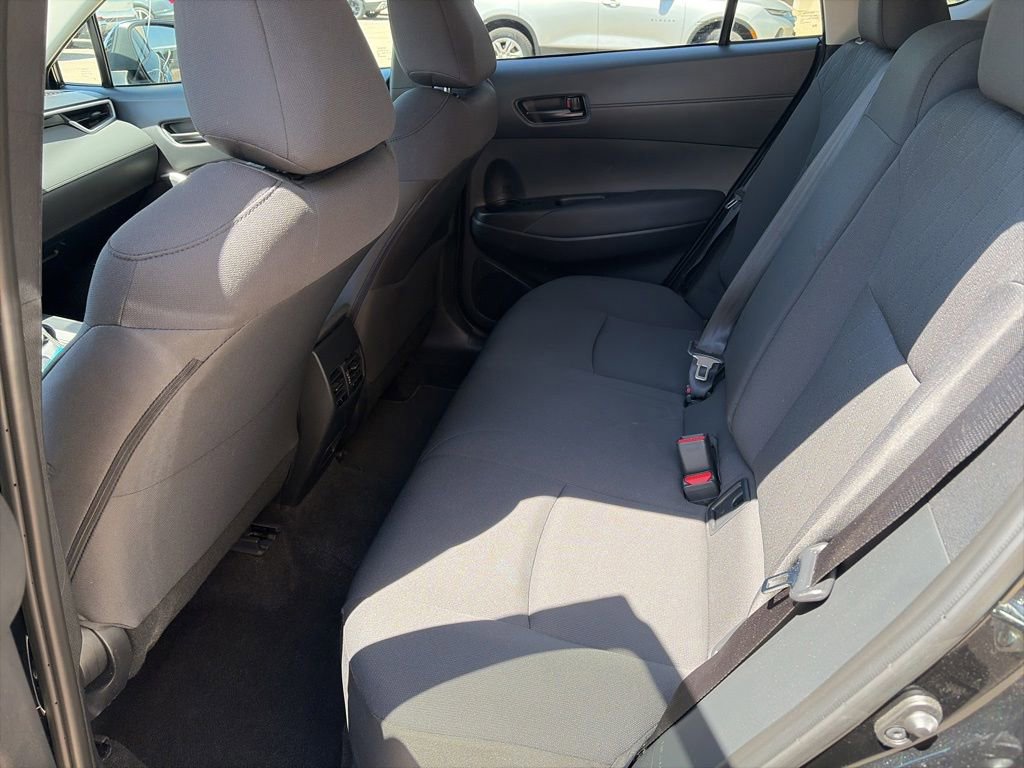 Used 2026 Toyota Corolla Cross LE FWD image 12
