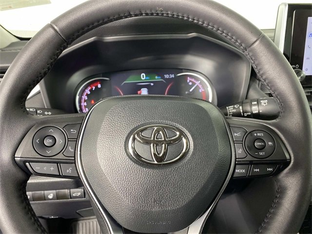Used 2023 Toyota RAV4 XLE image 16