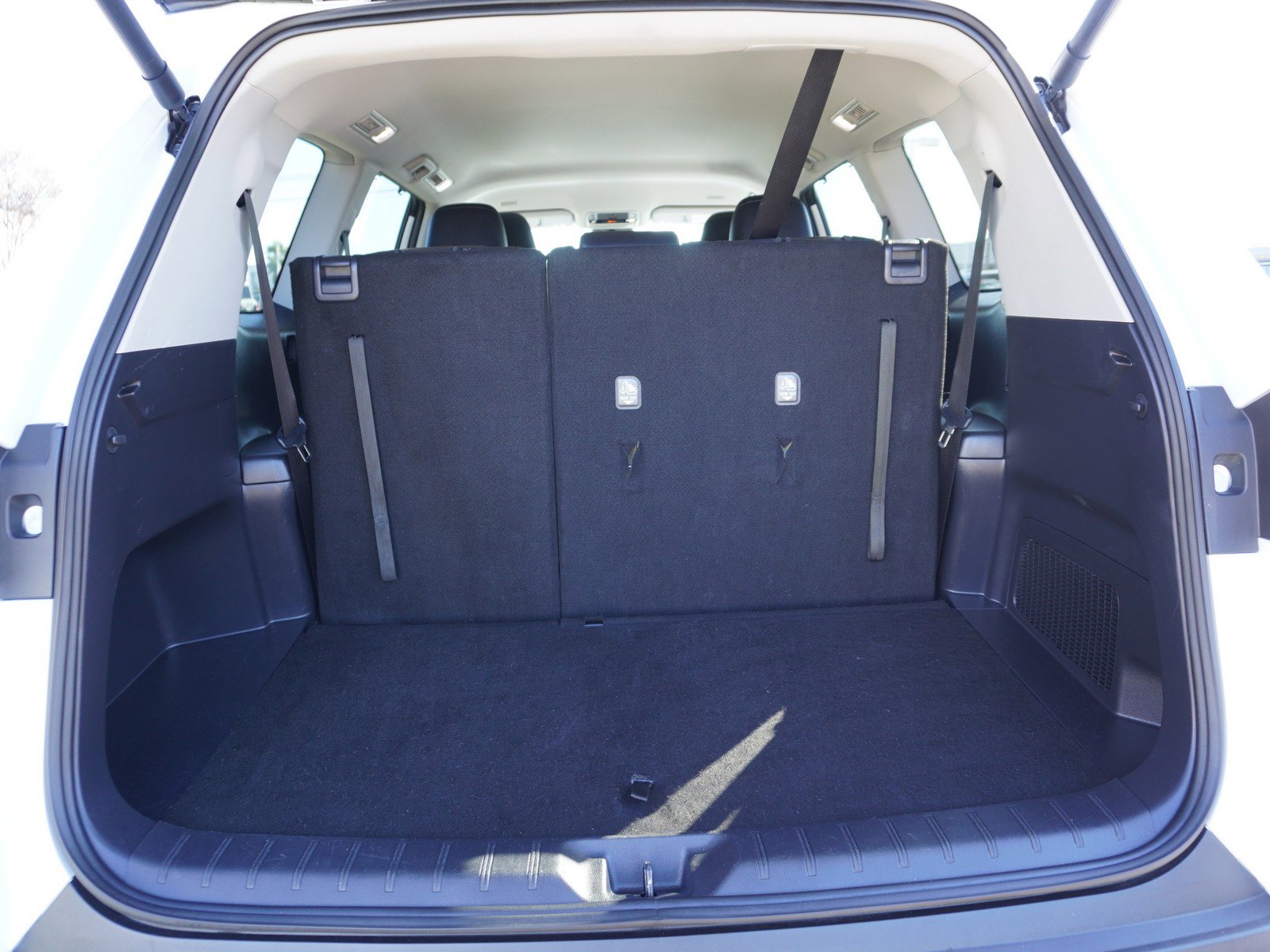 Used 2025 Toyota Grand Highlander AWD image 12