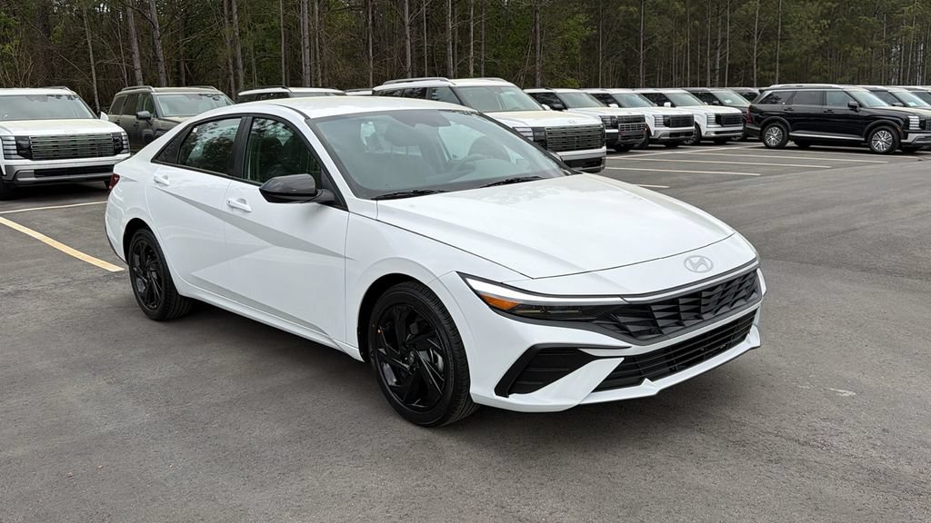 New 2026 Hyundai Elantra Sport w/ Cargo Package FWD image 4