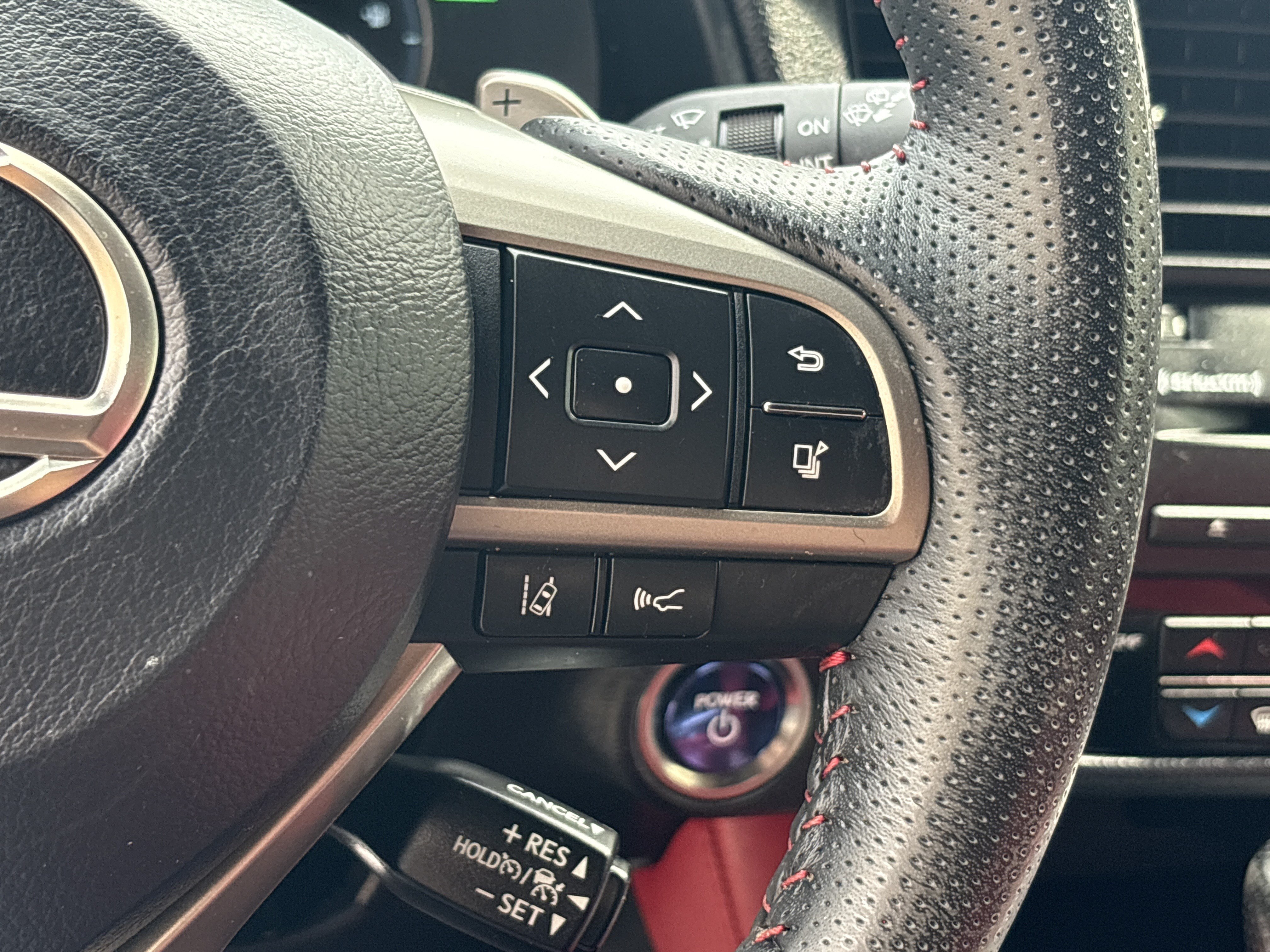 Used 2020 Lexus RX 450h F Sport w/ Accessory Package AWD/4WD image 20